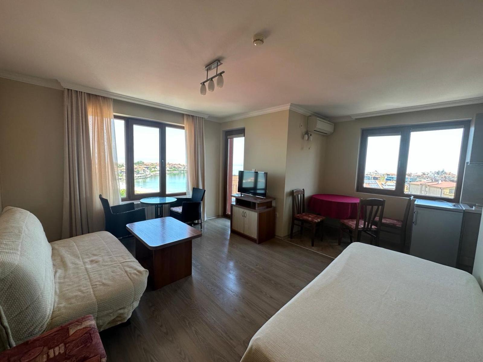 Family Hotel Radiana سوزوبول المظهر الخارجي الصورة