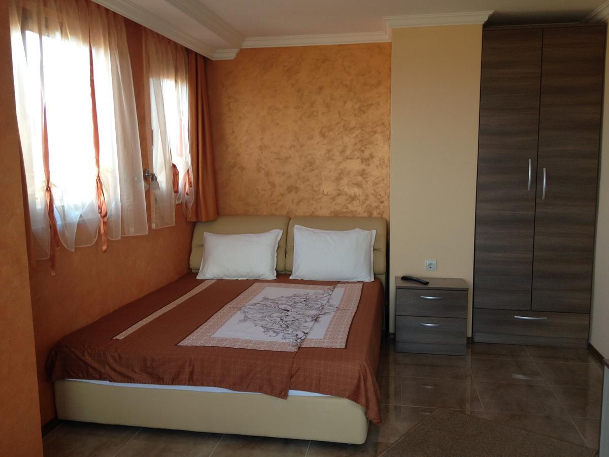 Family Hotel Radiana سوزوبول المظهر الخارجي الصورة