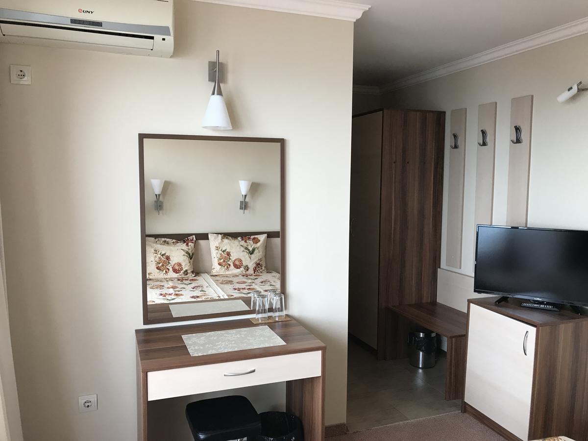 Family Hotel Radiana سوزوبول المظهر الخارجي الصورة