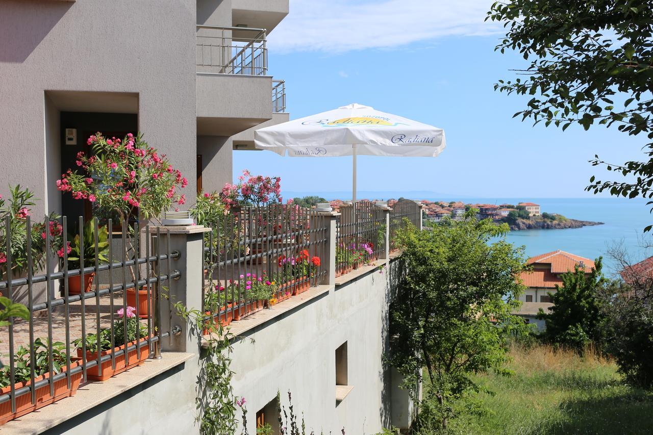 Family Hotel Radiana سوزوبول المظهر الخارجي الصورة