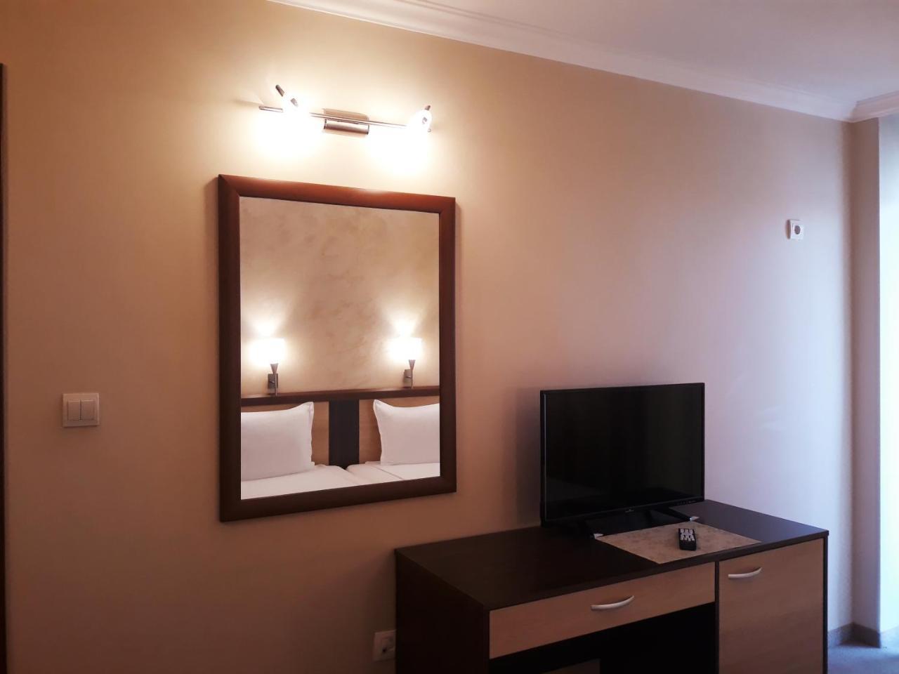 Family Hotel Radiana سوزوبول المظهر الخارجي الصورة